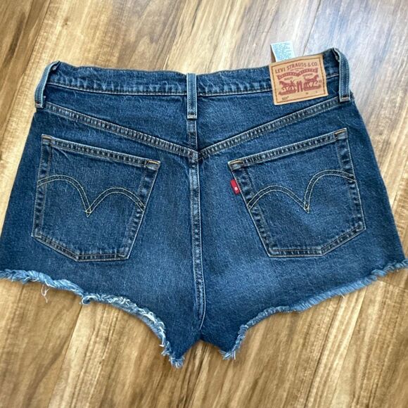 Levi’s 501 Cut Off Denim Shorts Size 30 - Picture 3 of 5